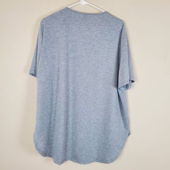 Shein Curve Gray & Black Vneck Shirt Sizw 2XL - Picture 6 of 6